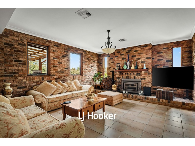 54 Lisa Crescent, Castle Hill NSW 2154