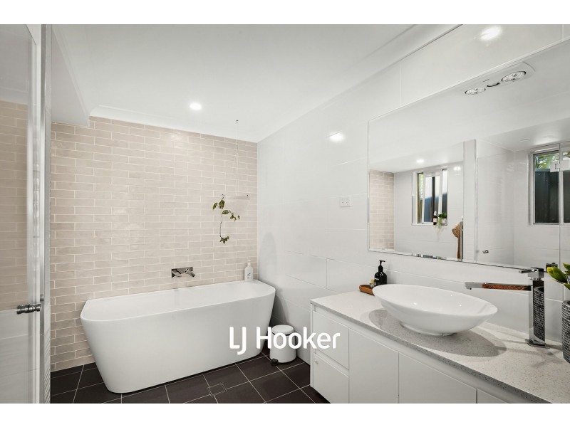 27 Hyde Avenue, Glenhaven NSW 2156