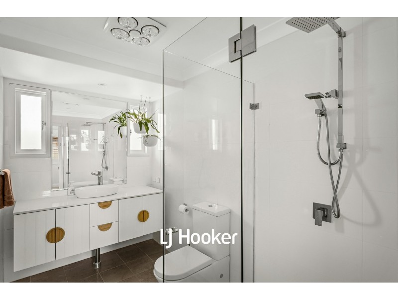 27 Hyde Avenue, Glenhaven NSW 2156