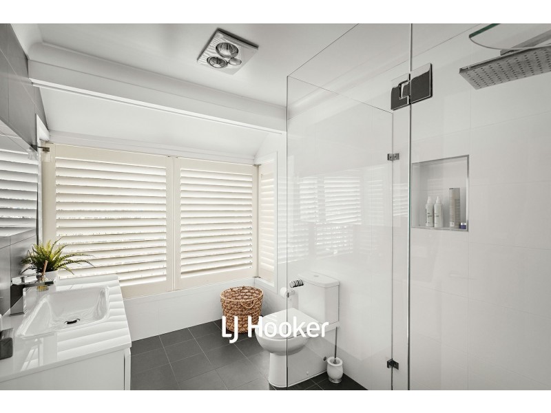 11 Grange Road, Glenhaven NSW 2156