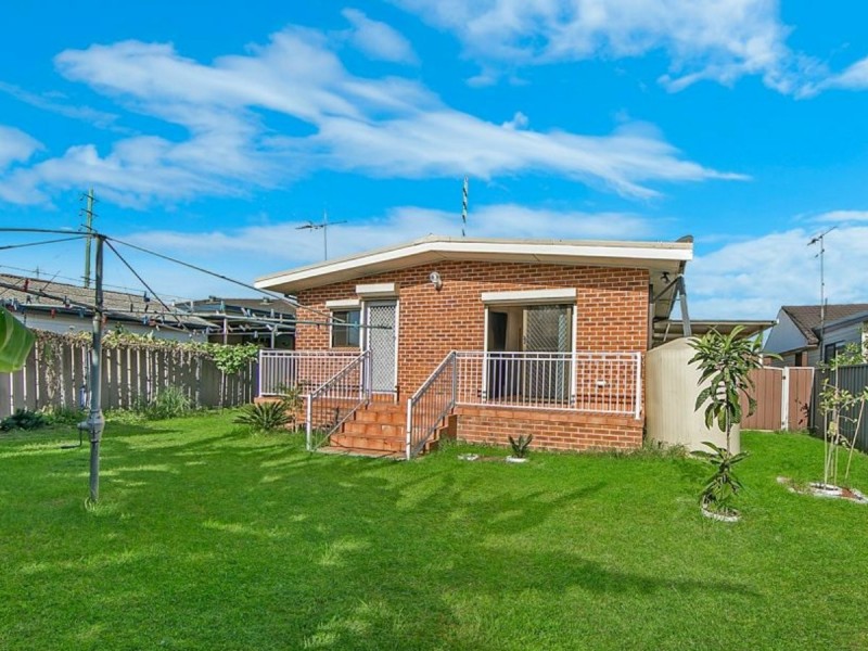 9 Clucas Road, Dharruk NSW 2770
