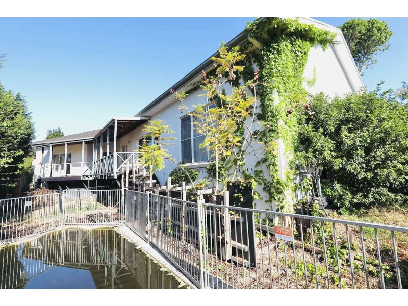 2A Hyde Avenue, Glenhaven NSW 2156
