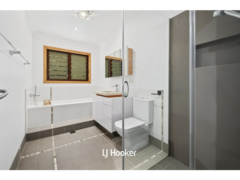 4 Roughley Road, Kenthurst NSW 2156