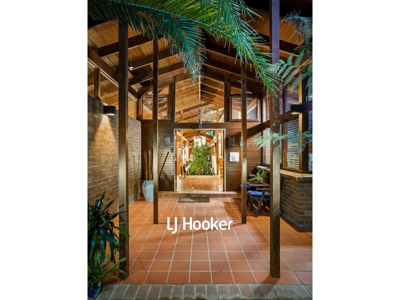 9 Davey Road, Dural NSW 2158