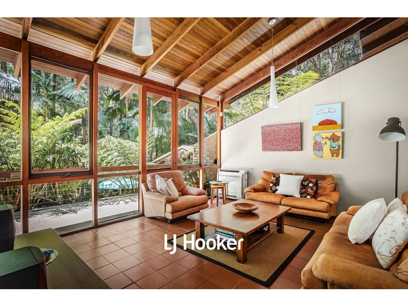 9 Davey Road, Dural NSW 2158