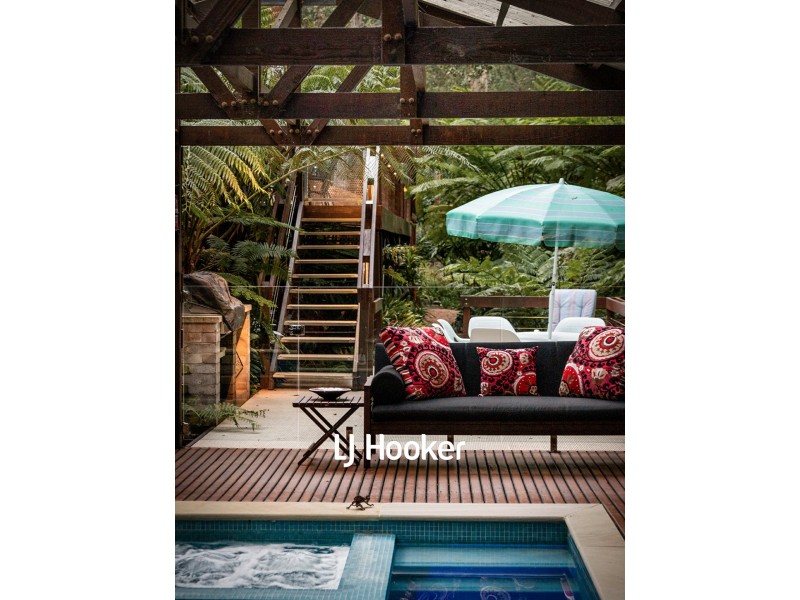 9 Davey Road, Dural NSW 2158