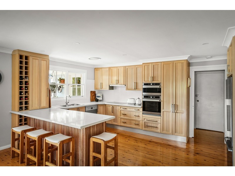 12 Lynstock Avenue, Castle Hill NSW 2154