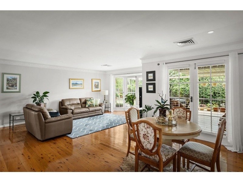 12 Lynstock Avenue, Castle Hill NSW 2154