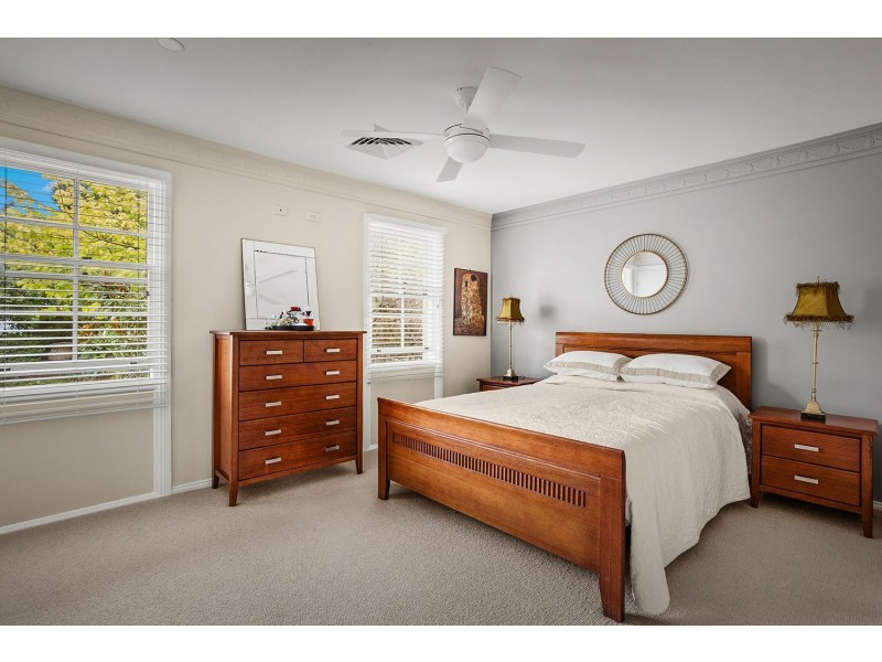 12 Lynstock Avenue, Castle Hill NSW 2154