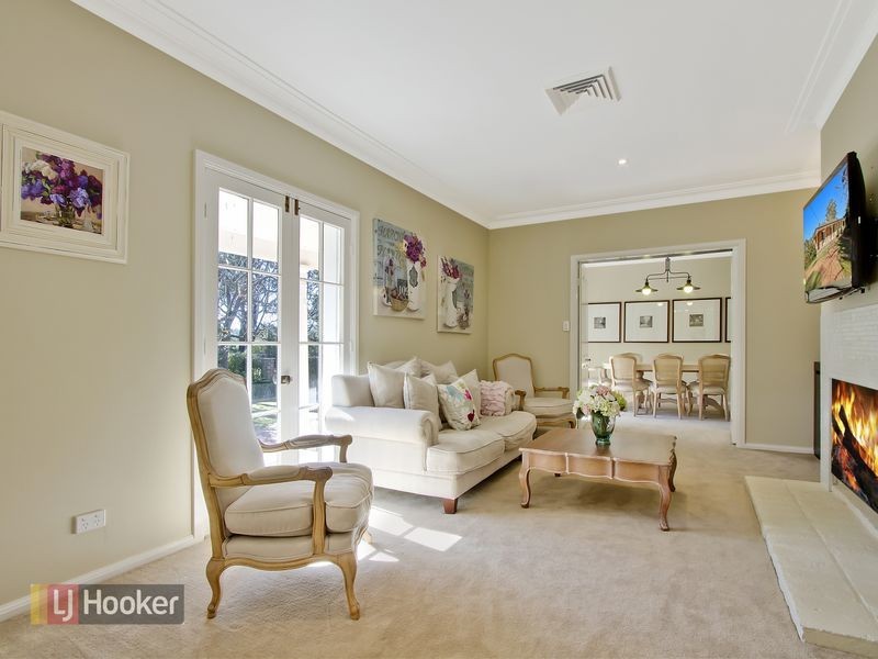 22 Gilligans Rd, Dural NSW 2158