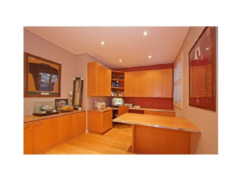 10 Cromerty Place, Glenhaven NSW 2156