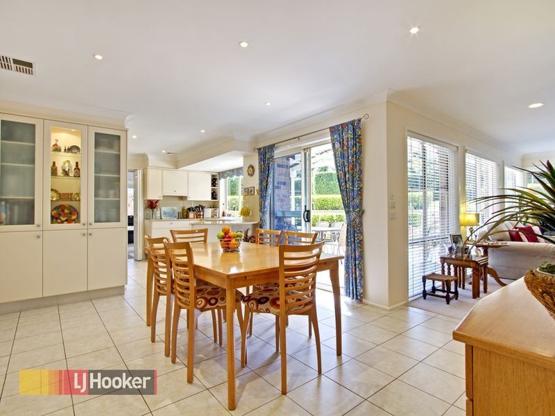 70 Fingal Ave, Glenhaven NSW 2156