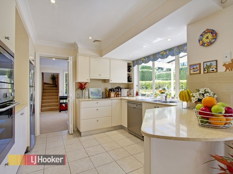 70 Fingal Ave, Glenhaven NSW 2156