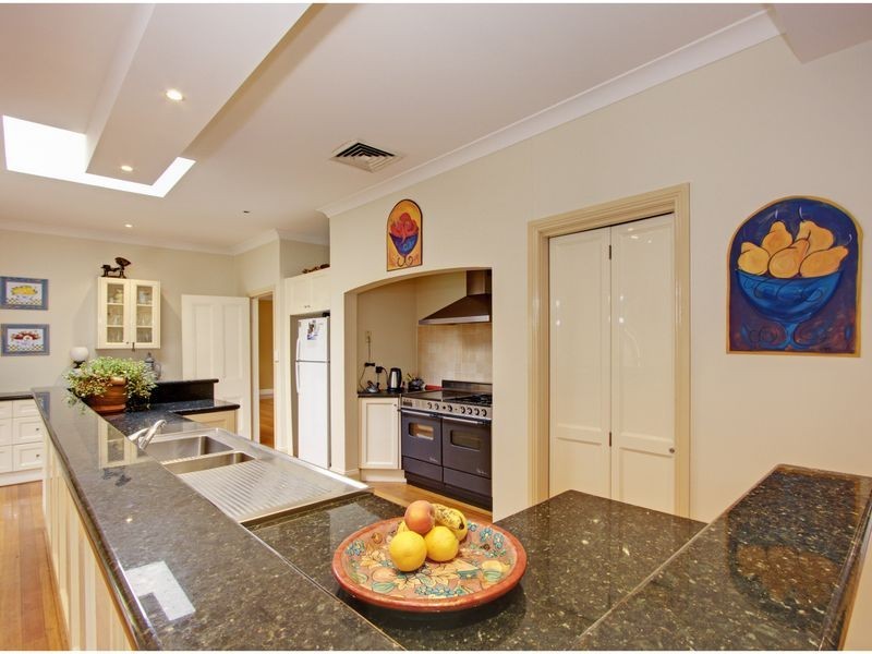 18 Lancewood Road, Dural NSW 2158