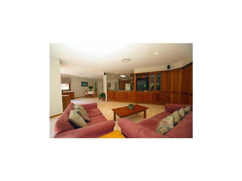 42 Fingal Avenue, Glenhaven NSW 2156