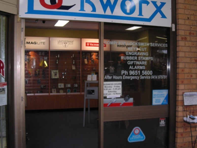 shop 19 / Old Northern Rd, Dural NSW 2158