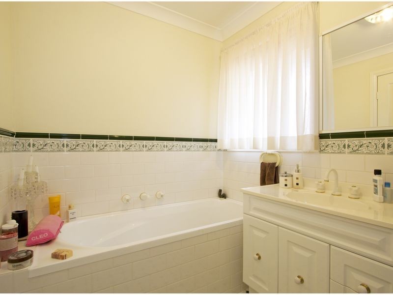 16a Evans Road, Glenhaven NSW 2156