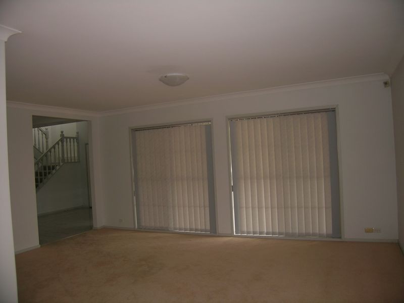 25 Ridgecrop Drive, Castle Hill NSW 2154