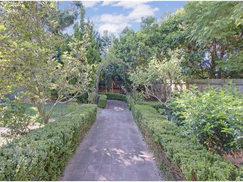 97 Greenbank Drive, Glenhaven NSW 2156