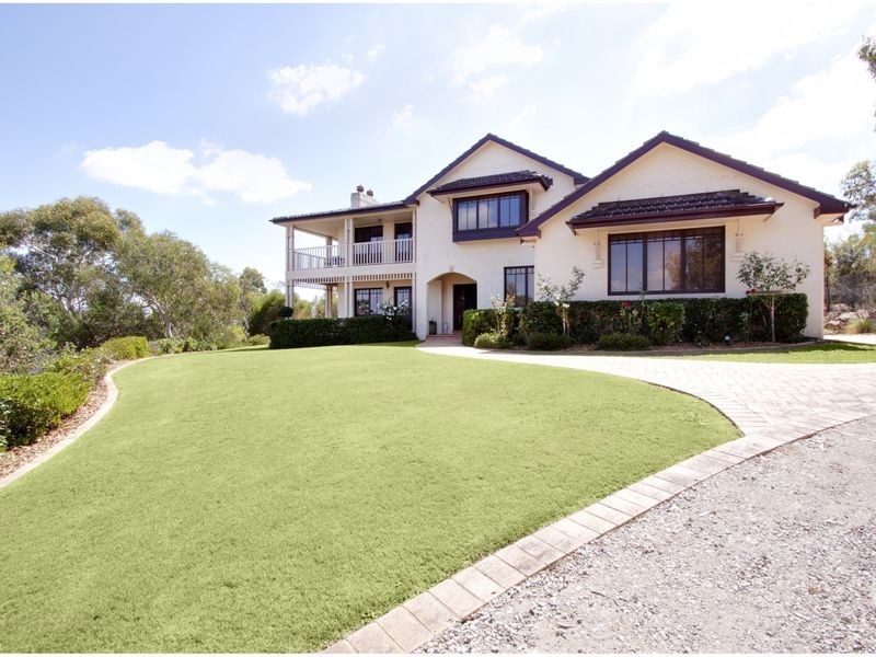 4 Oakridge Place, Kenthurst NSW 2156