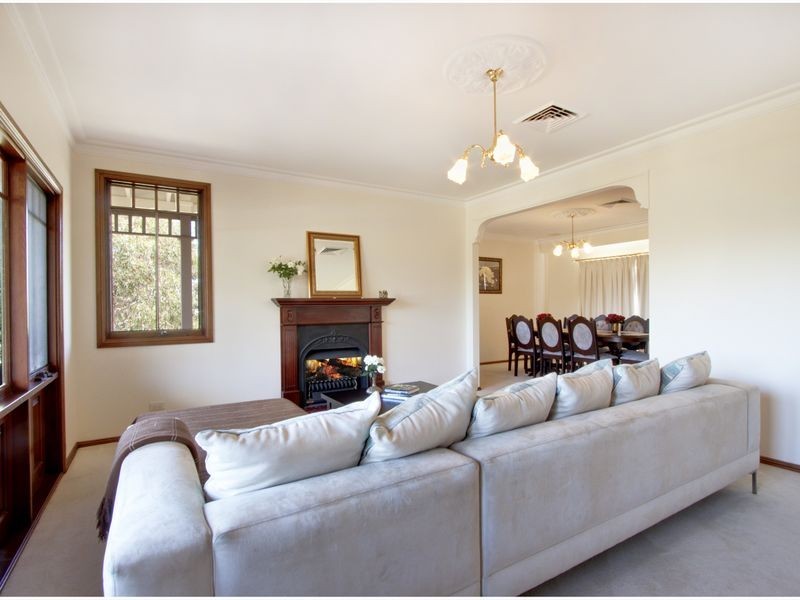 4 Oakridge Place, Kenthurst NSW 2156