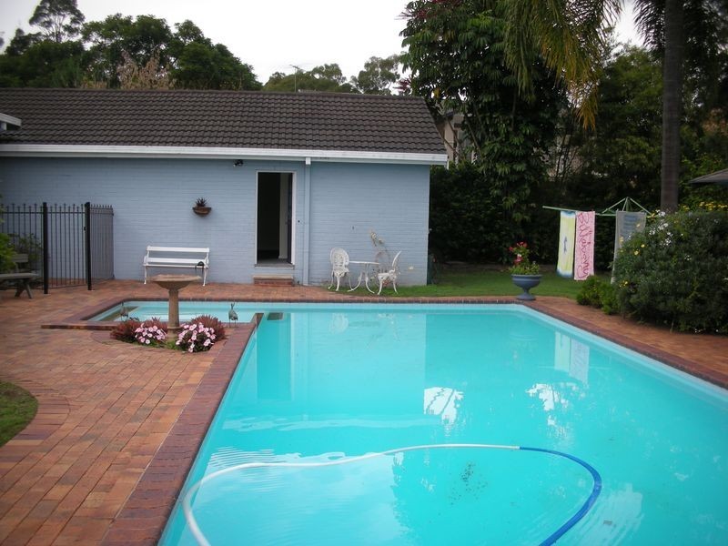 8 Finley Place, Glenhaven NSW 2156