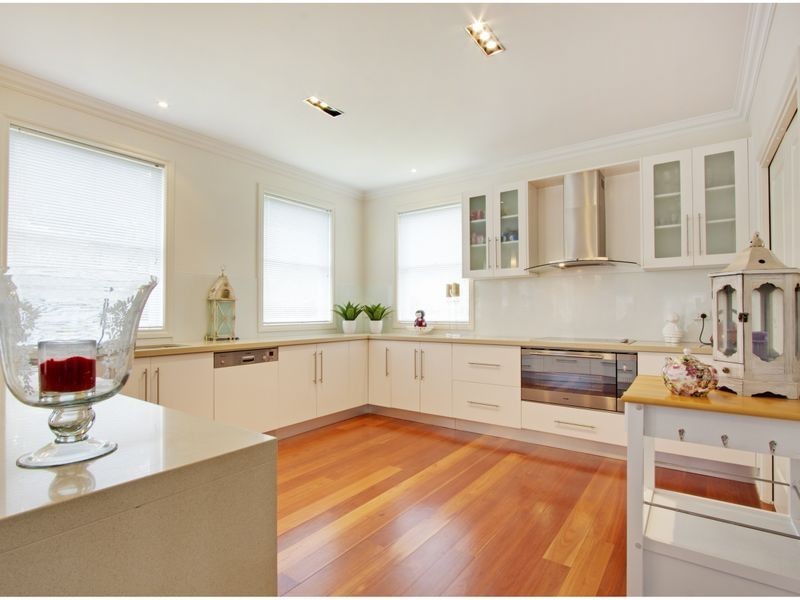2 Woongarra Way, Glenhaven NSW 2156