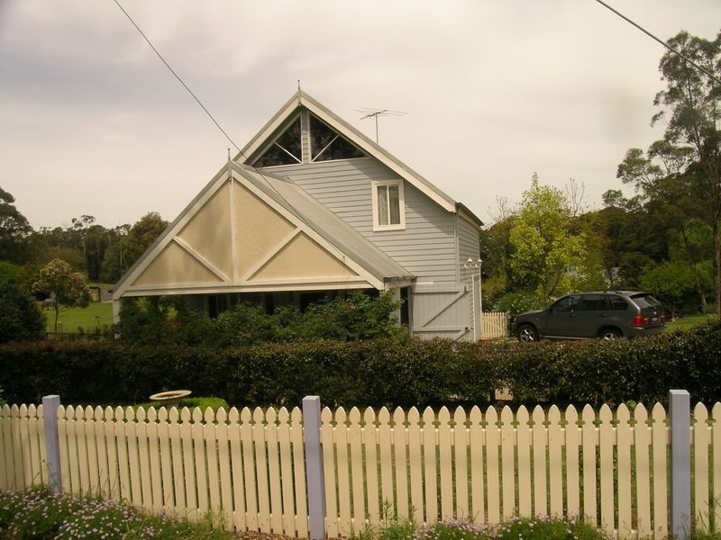 2 Smalls Road, Arcadia NSW 2159