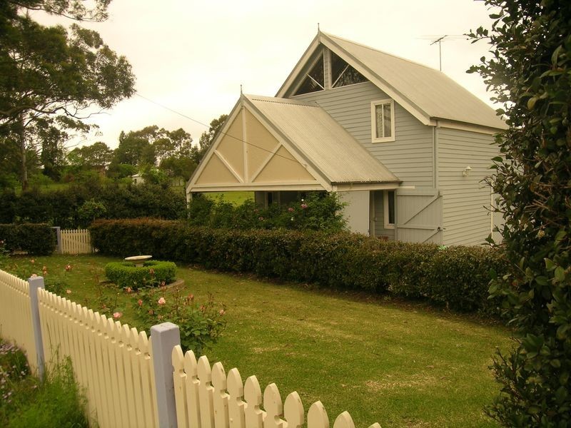 2 Smalls Road, Arcadia NSW 2159