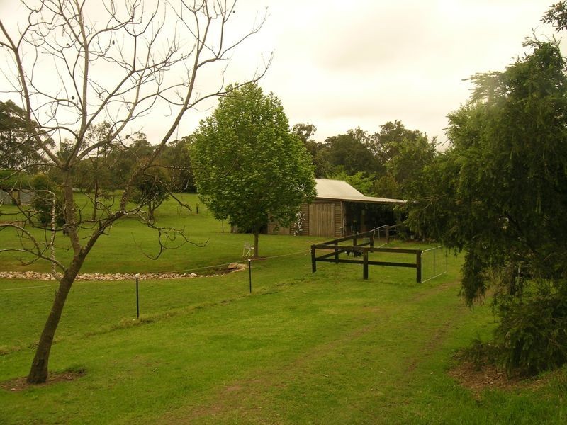 2 Smalls Road, Arcadia NSW 2159