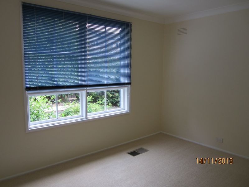 8 Finley Place, Glenhaven NSW 2156