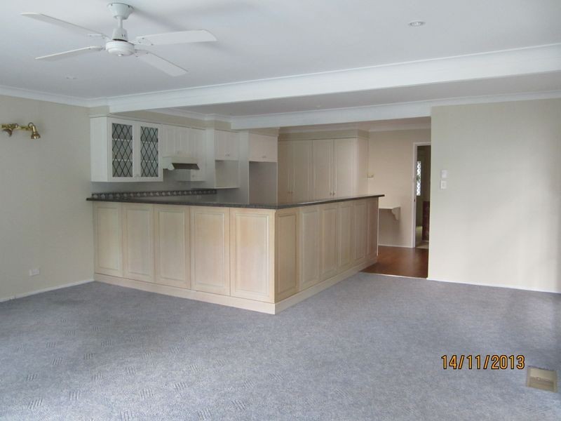 8 Finley Place, Glenhaven NSW 2156