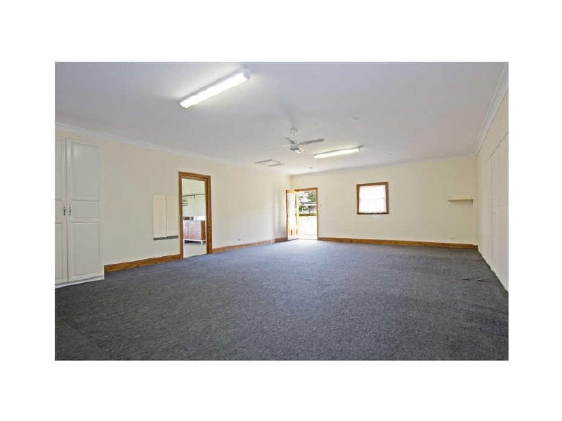 11 Campbell Road, Kenthurst NSW 2156