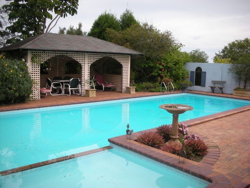 8 Finley Place, Glenhaven NSW 2156