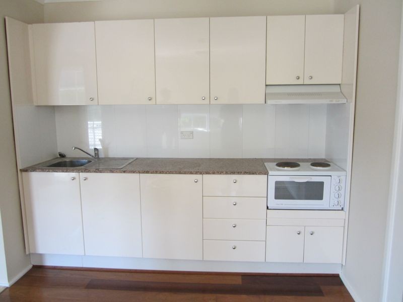 8 Finley Place, Glenhaven NSW 2156