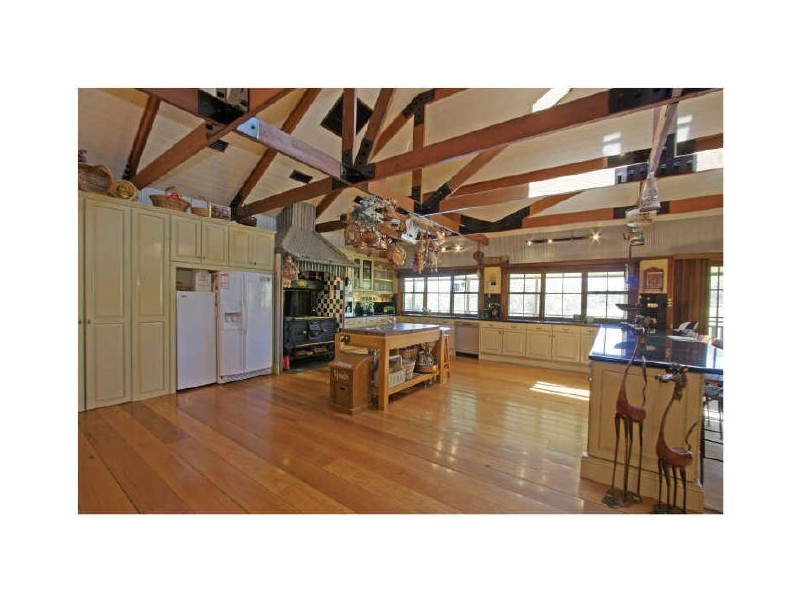 12 Blacks Rd, Arcadia NSW 2159