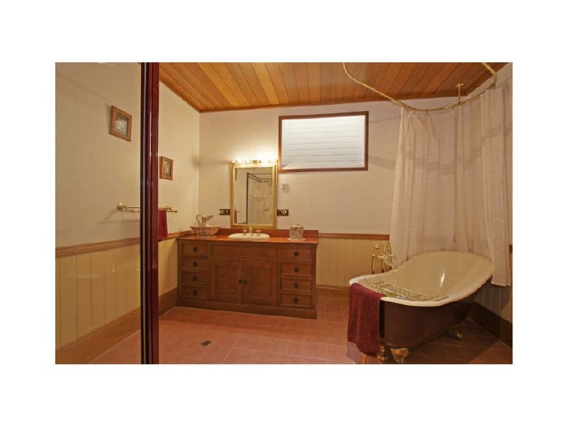 12 Blacks Rd, Arcadia NSW 2159