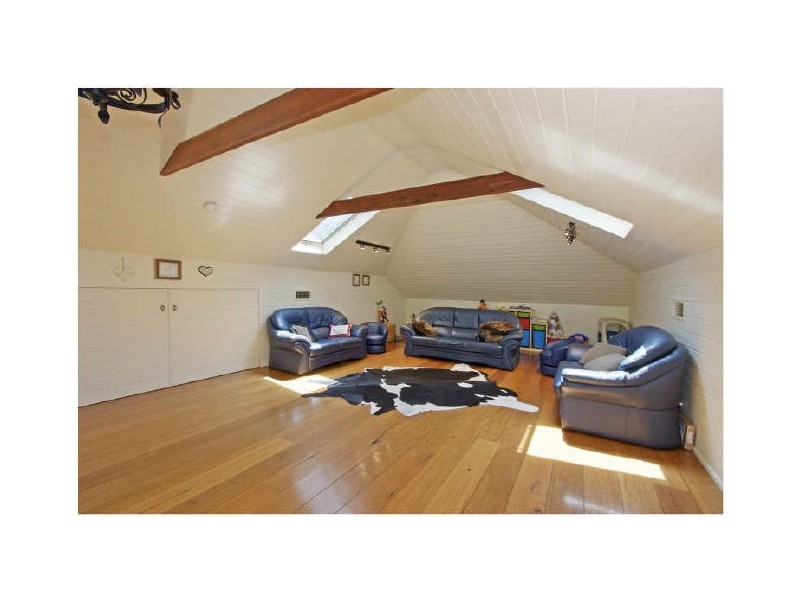 12 Blacks Rd, Arcadia NSW 2159