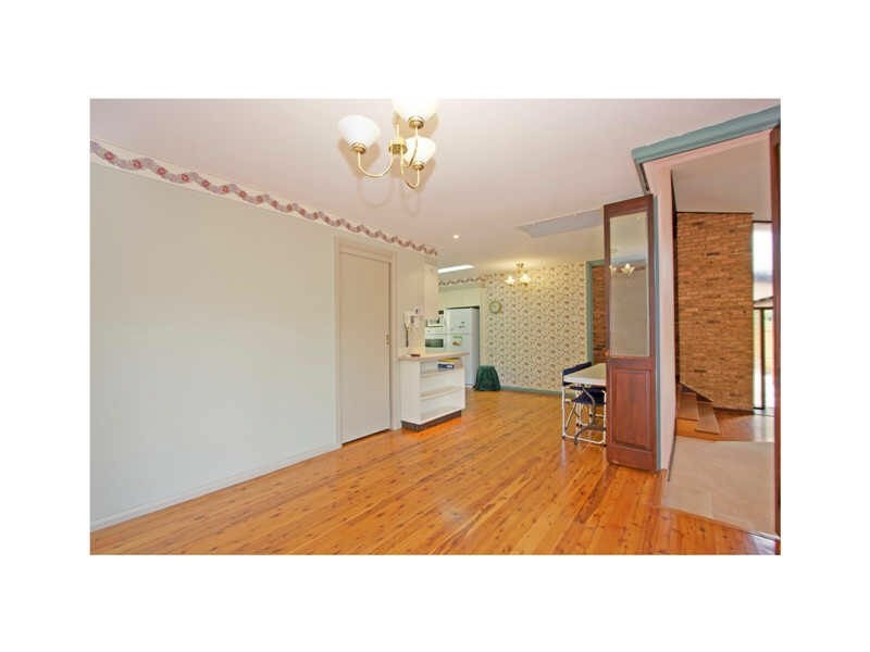 16 Lukas Ave, Kenthurst NSW 2156