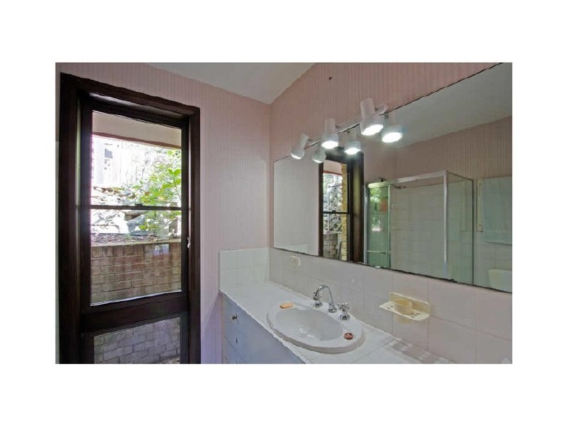 16 Lukas Ave, Kenthurst NSW 2156