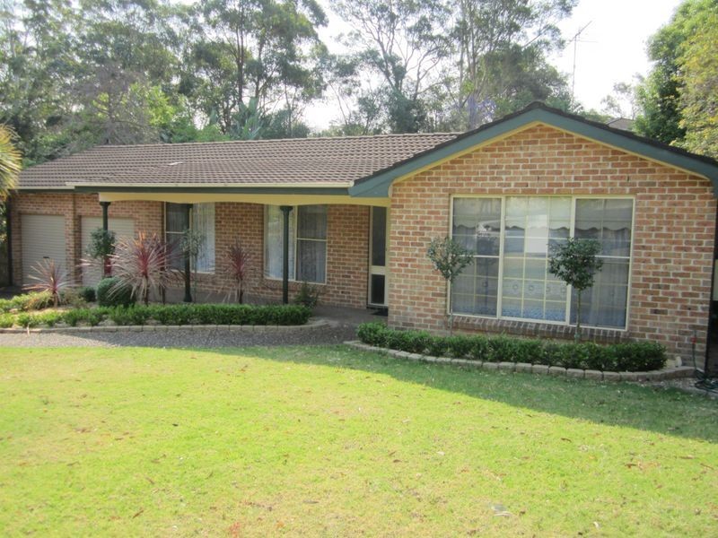 18 Inverness Crescent, Glenhaven NSW 2156