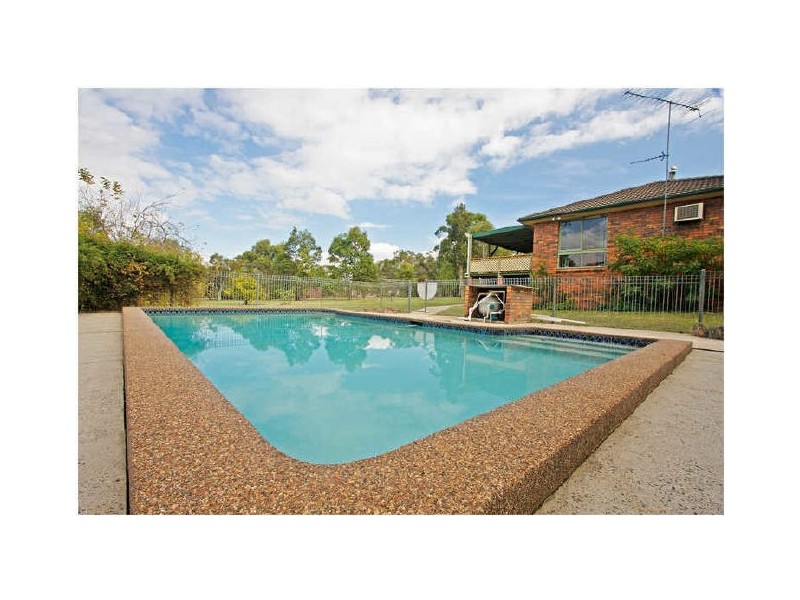 11 Ellendale Road, Kenthurst NSW 2156