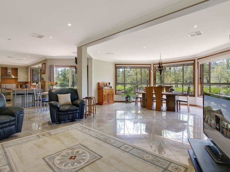 821 Windsor Road, Box Hill NSW 2765