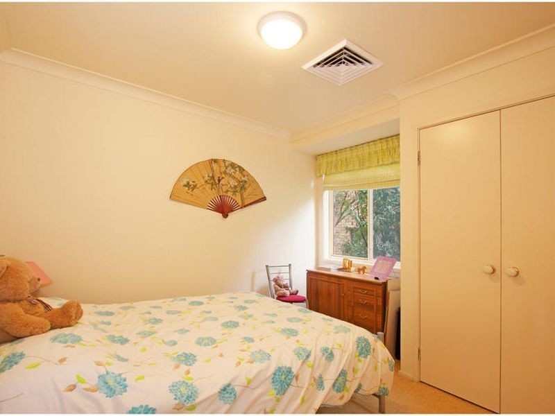 16 Freeman Avenue, Castle Hill NSW 2154