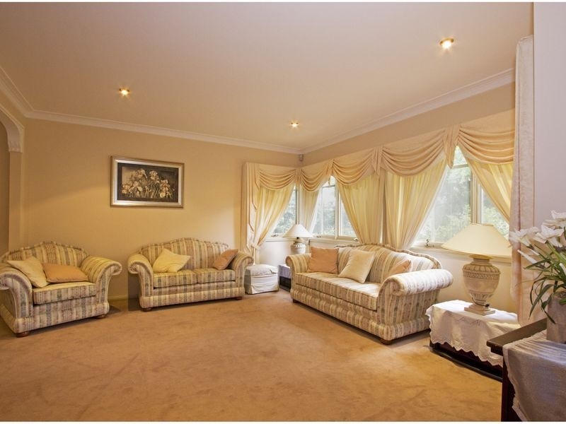 7 Doherty Avenue, Glenhaven NSW 2156