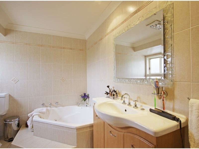 7 Doherty Avenue, Glenhaven NSW 2156