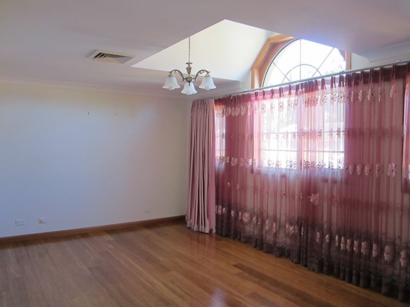 4A Dunraven Way, Cherrybrook NSW 2126