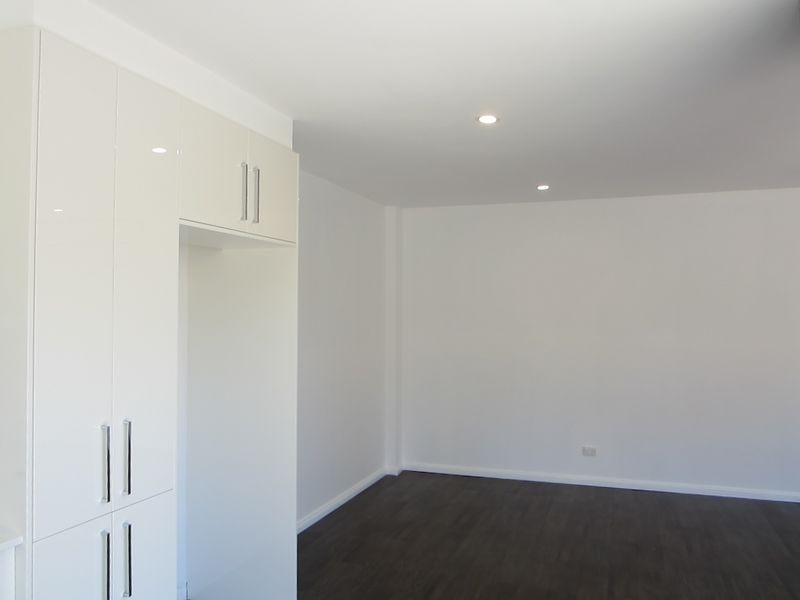 10 McDougall Avenue, Baulkham Hills NSW 2153