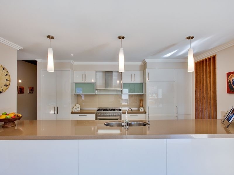 18 McIntyre Pl, Castle Hill NSW 2154