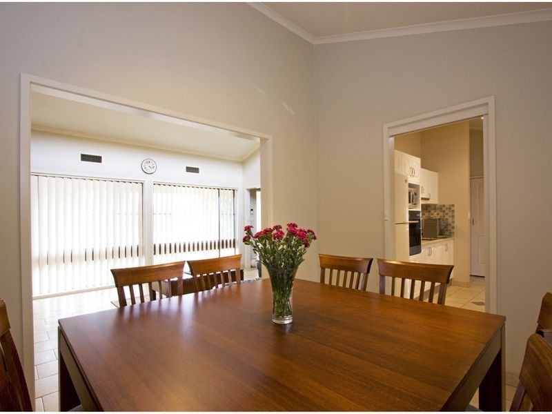 1 Greenbank Drive, Glenhaven NSW 2156